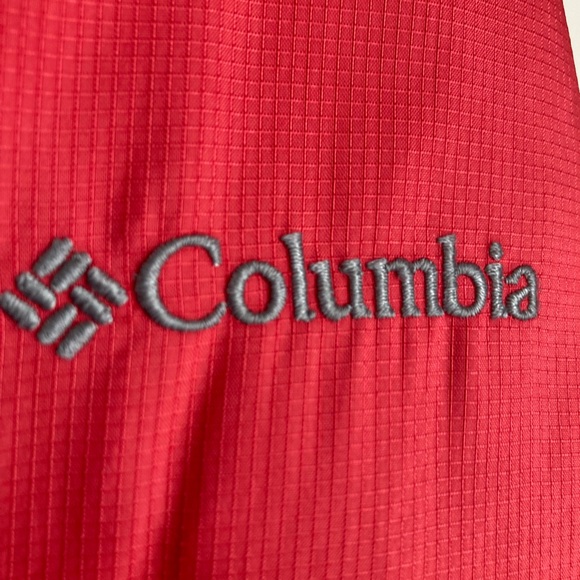 GENTLY WORN WOMEN’S COLUMBIA RED JACKET SIZE: M - Picture 3 of 5